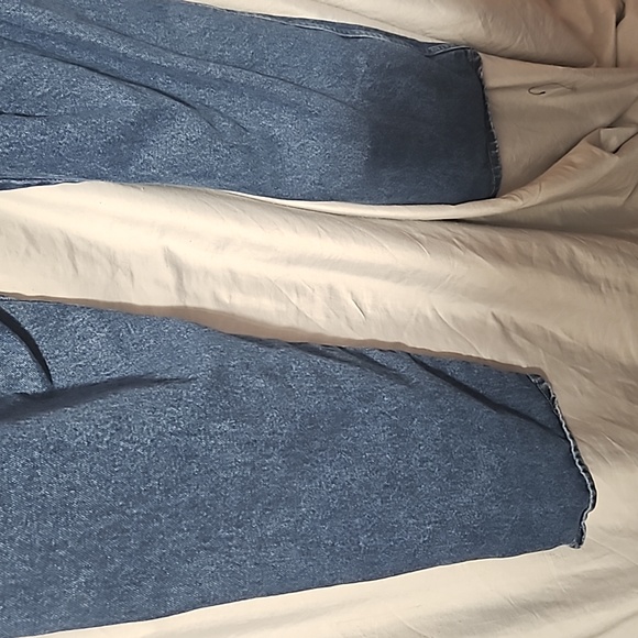 CABELAS MENS JEANS - Picture 5 of 7